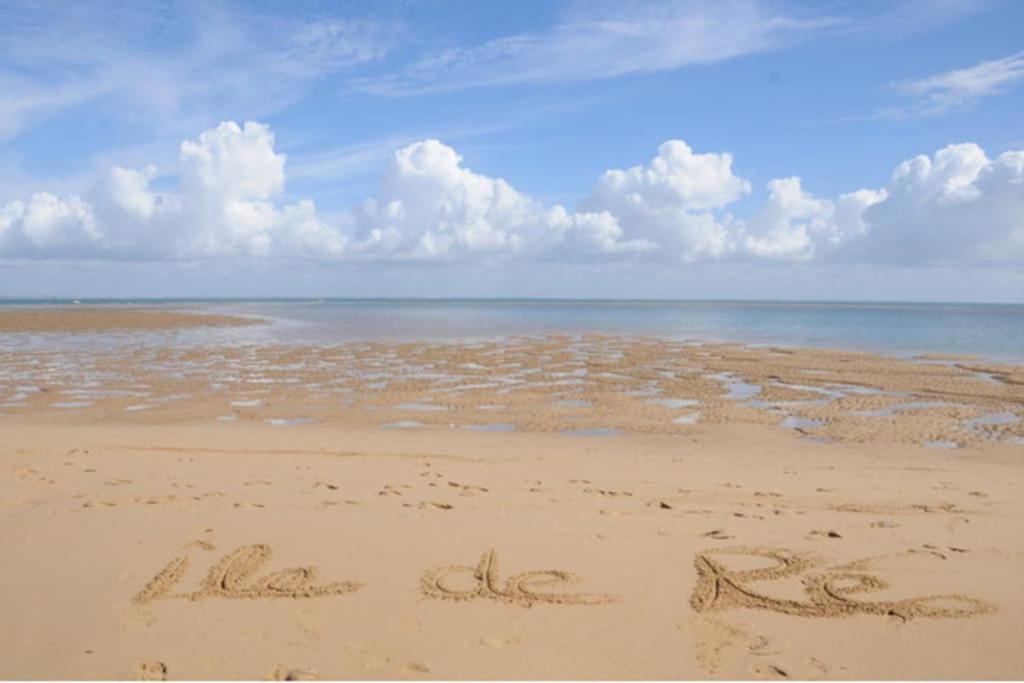Le Clos Des Flots - La Plage La Flotte Exteriér fotografie
