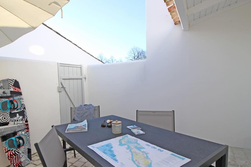 Le Clos Des Flots - La Plage La Flotte Exteriér fotografie